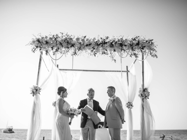 Phuket beach wedding celebrant (10)